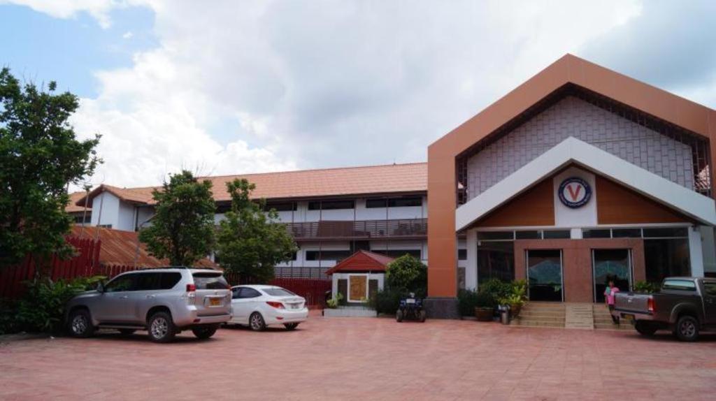 Vansana Hotel Vang Vieng Bagian luar foto