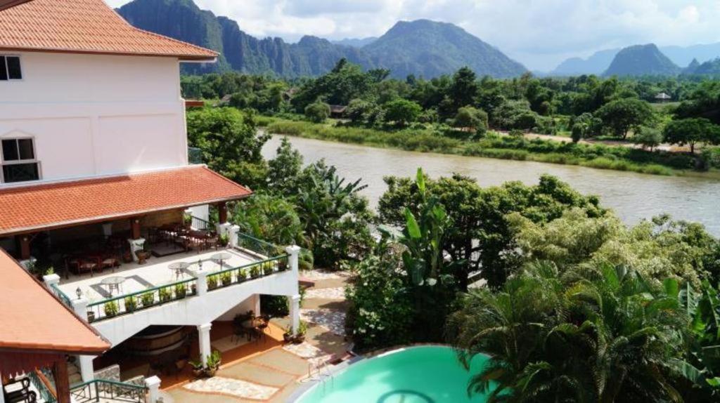 Vansana Hotel Vang Vieng Bagian luar foto