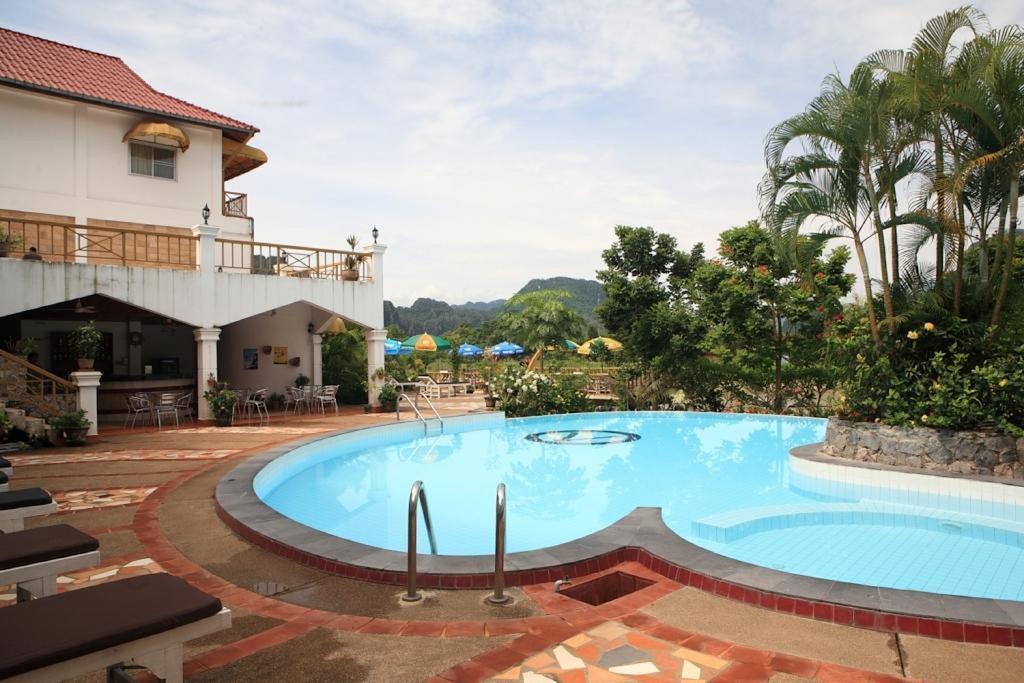 Vansana Hotel Vang Vieng Bagian luar foto