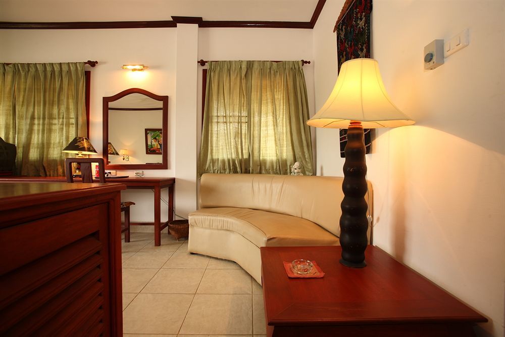 Vansana Hotel Vang Vieng Bagian luar foto